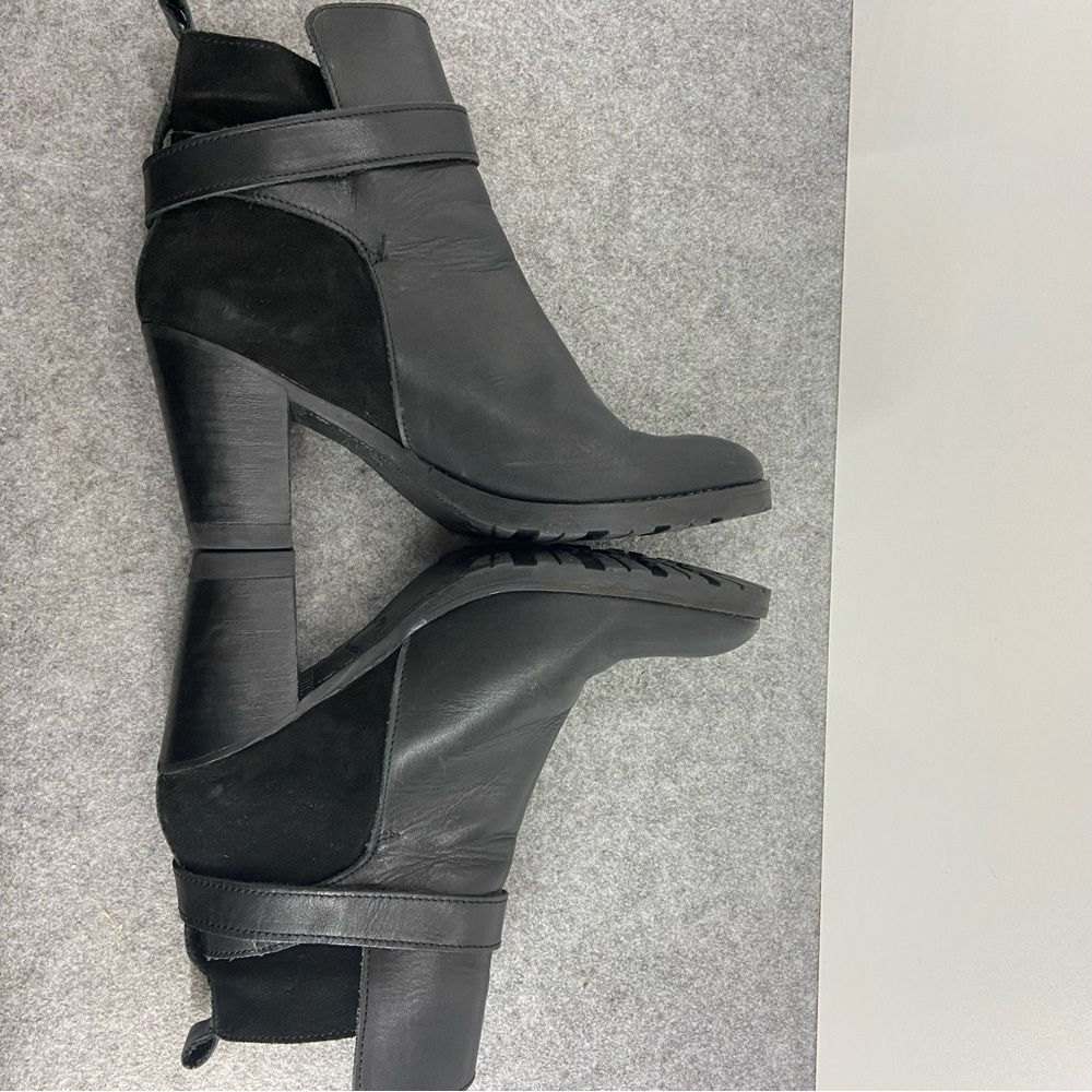 Lavorazione Artigiana Italy Super Soft Black Leather Suede Wrap Ankle BootsSize7 - Picture 8 of 13